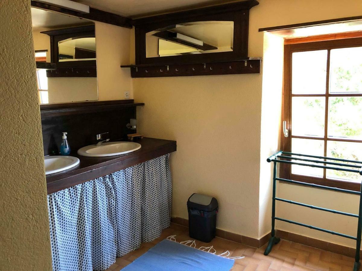 Weekend En Provence Bed & Breakfast Comps  Room photo